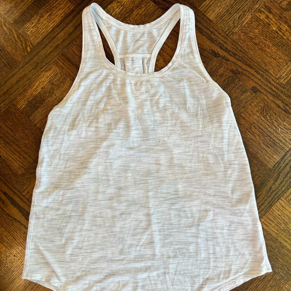 Lululemon tank